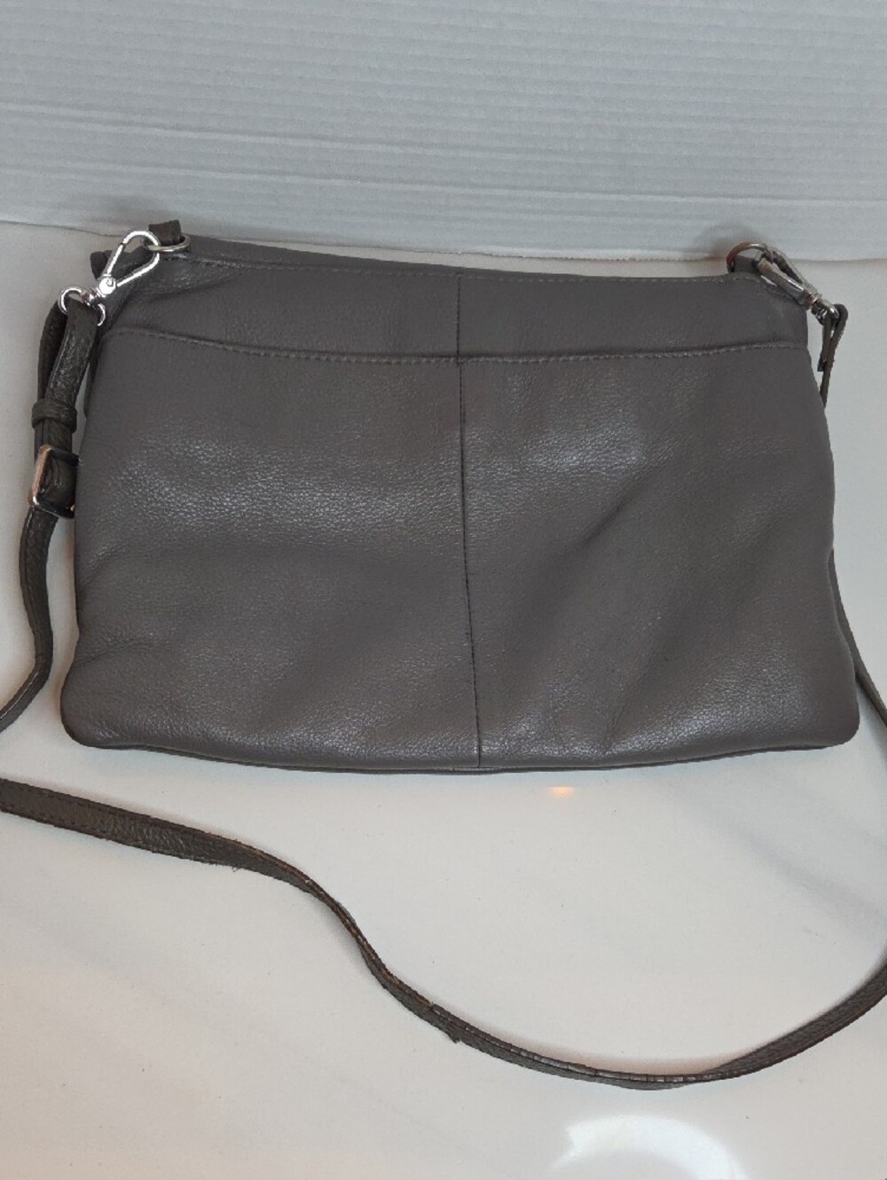 Danier Dark Gray/Charcoal Leather Crossbody Bag - Picture 6 of 12